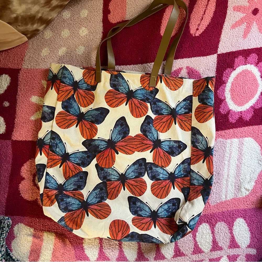 Butterfly tote bag